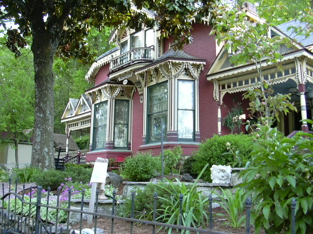 Eureka Springs, AR Eureka Springs Old house photo, picture, image