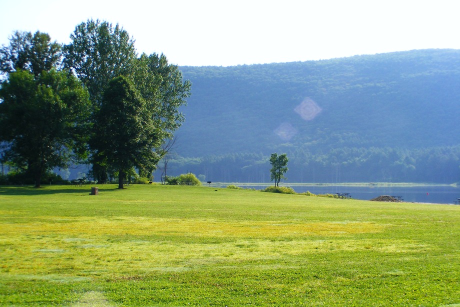 Surry, NH Surry Dam photo, picture, image (New Hampshire) at city
