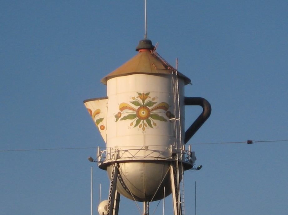 Kingsburg, CA Tea Pot Water Tank photo, picture, image (California) at