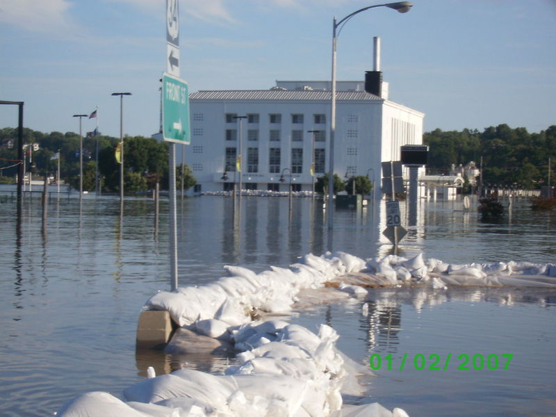 Burlington, IA THE FLOOD photo, picture, image (Iowa) at