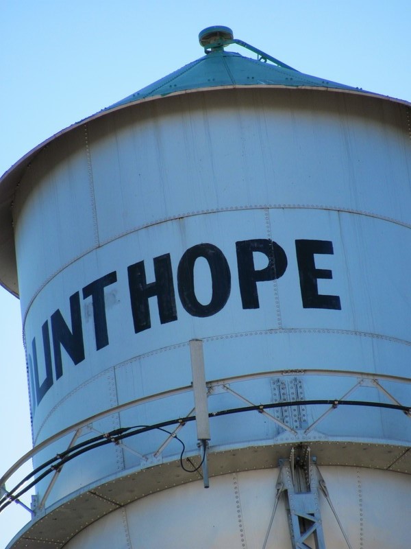 Mount Hope, KS Mount Hope Water Tower photo, picture, image (Kansas