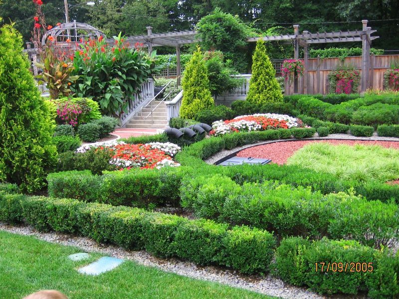 Akron, OH Akron Zoo Gardens photo, picture, image (Ohio) at