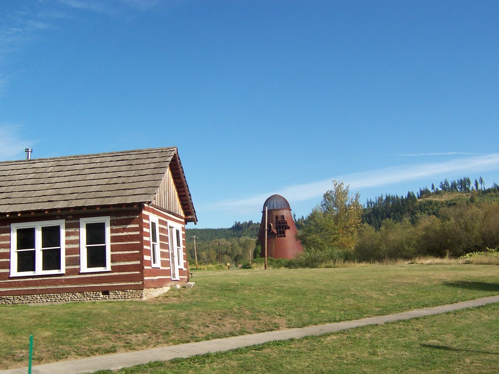 Eatonville, WA Historical cabin in Eatonville photo, picture, image