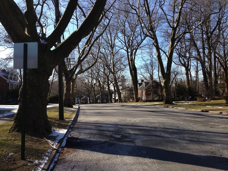 Munsey Park, NY Entrance to Munsey Park photo, picture, image (New