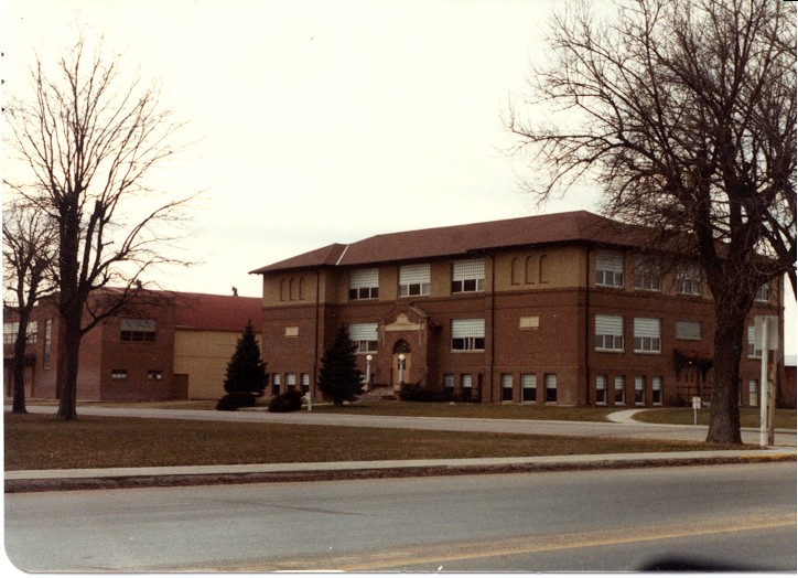 Ault, CO Ault HS photo, picture, image (Colorado) at