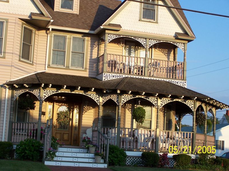 Chincoteague, VA Stately house in Chincoteague, Virginia photo