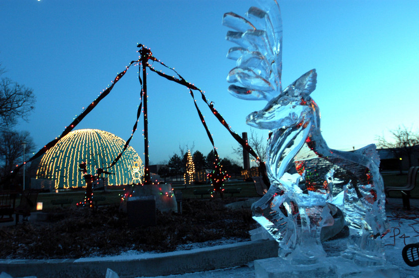 Flint Cultural Center Holiday Walk