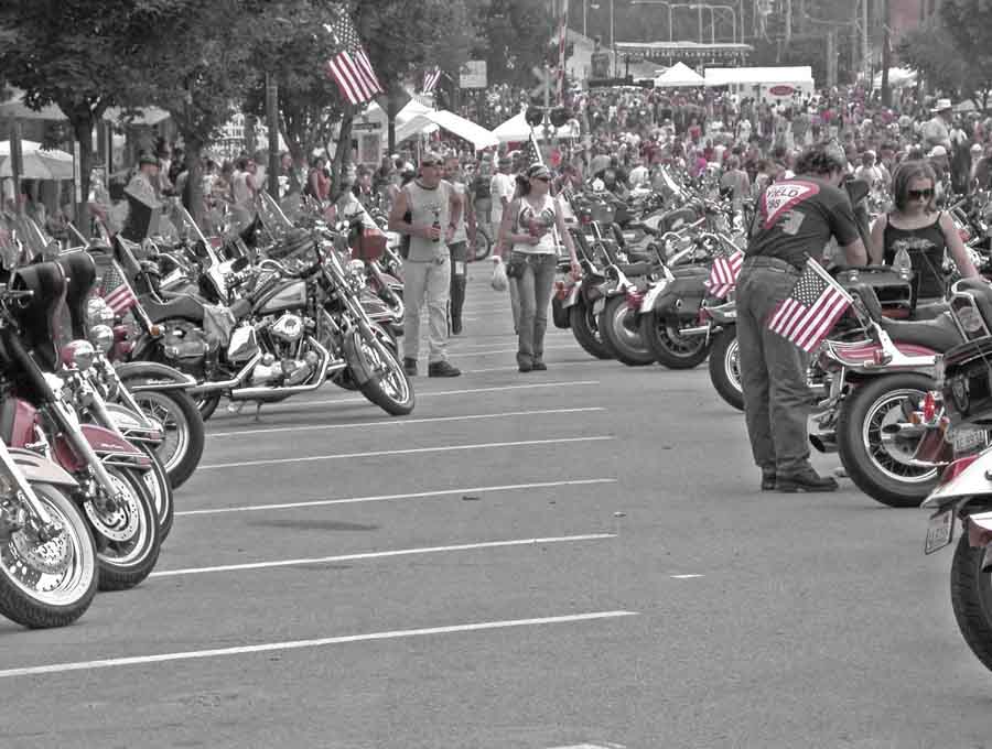 Marseilles, IL Marseilles Freedom Run 2006 photo, picture, image