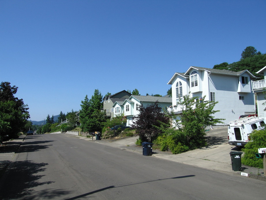 Springfield, OR Homes on Kelly Butte, Springfield OR photo, picture, image (Oregon) at city