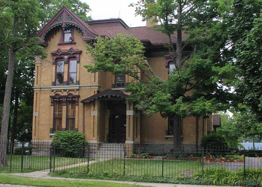 Flint, MI Victorian House Turned Offices, Downtown Flint photo