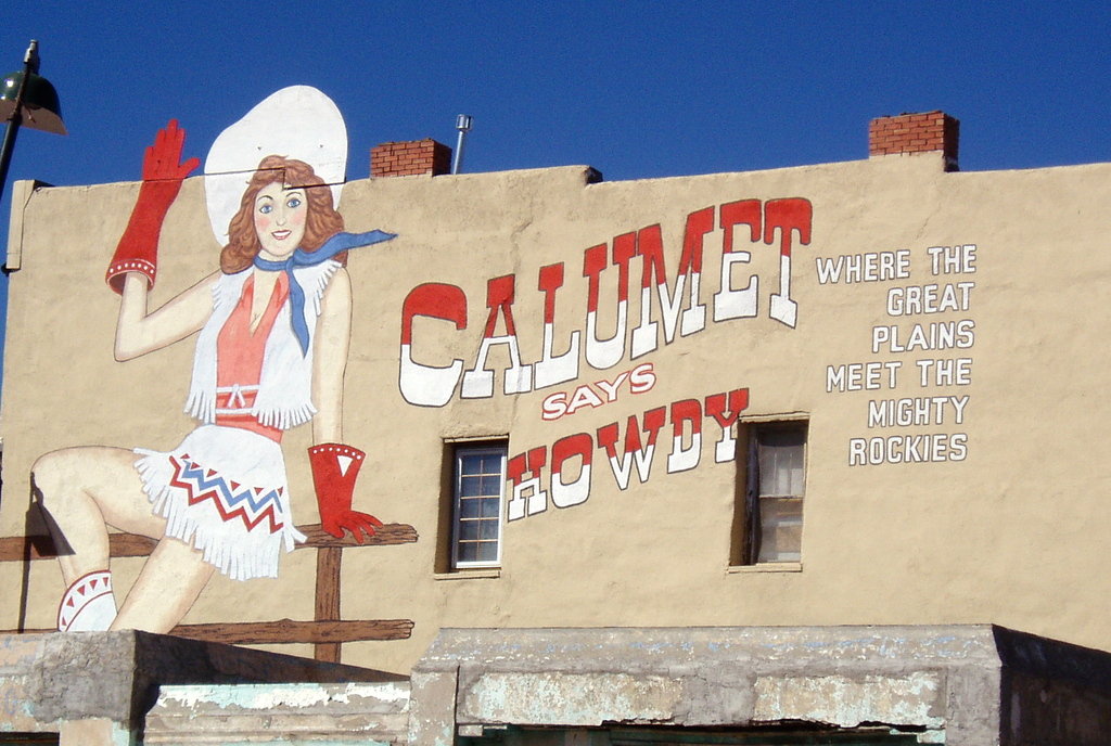 Las Vegas, NM "Calumet Says Howdy!" Mural painted on Grand Avenue
