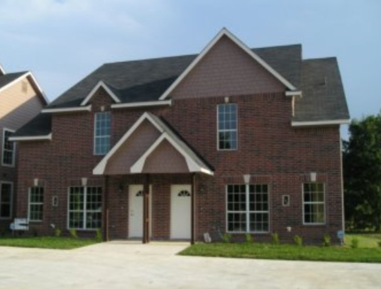 Prairie View, TX Housing available in the Panther Quarters offcampus