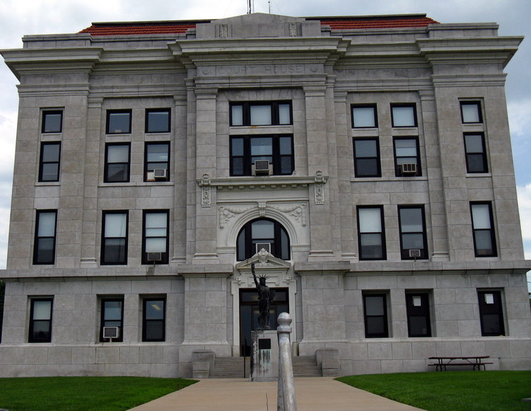 Boonville, MO Cooper County Courthouse photo, picture, image