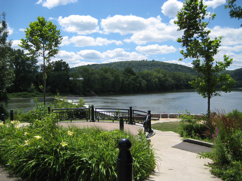 Binghamton, NY Confluence Park photo, picture, image (New York) at