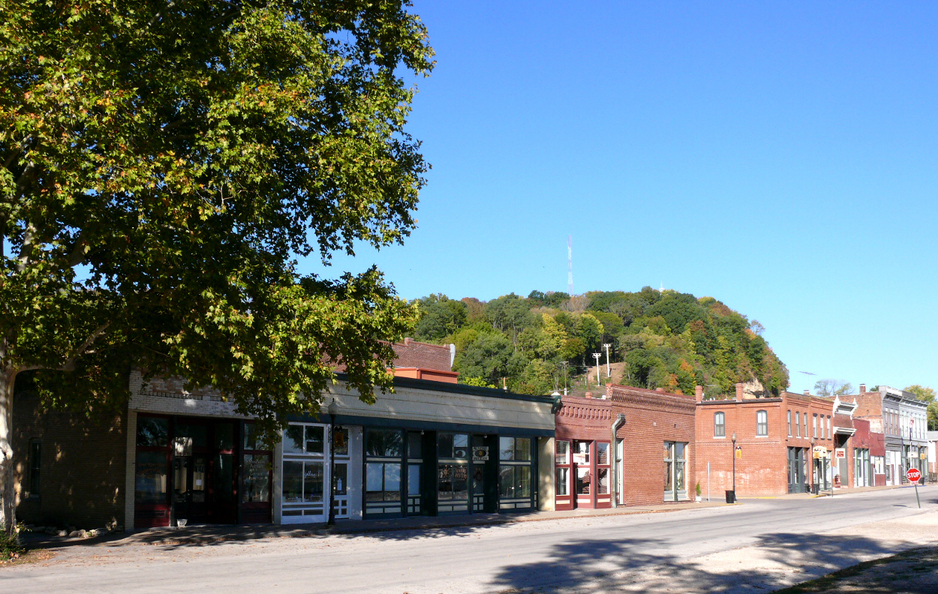 Clarksville, MO 1st street looking NW photo, picture, image (Missouri) at