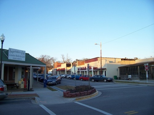 Swansea, SC Looking up S Monmouth Ave from W Third St in Swansea