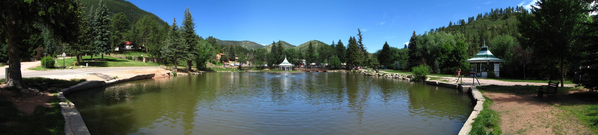 Green Mountain Falls, CO 5 Image Panorama of Gazebo Lake, Green