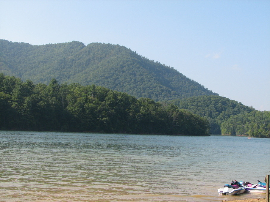 Mountain City, TN View of lake and mountains within Cherokee National