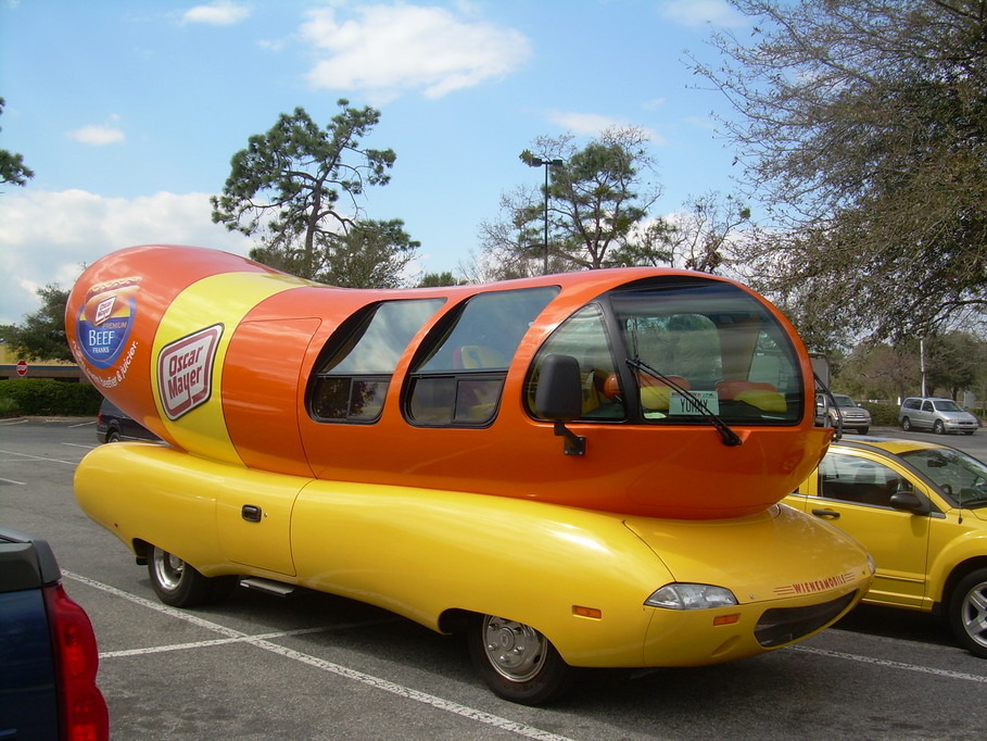 Jacksonville, FL Oscar Myer Wiener Car Sams' Club Dunn Ave