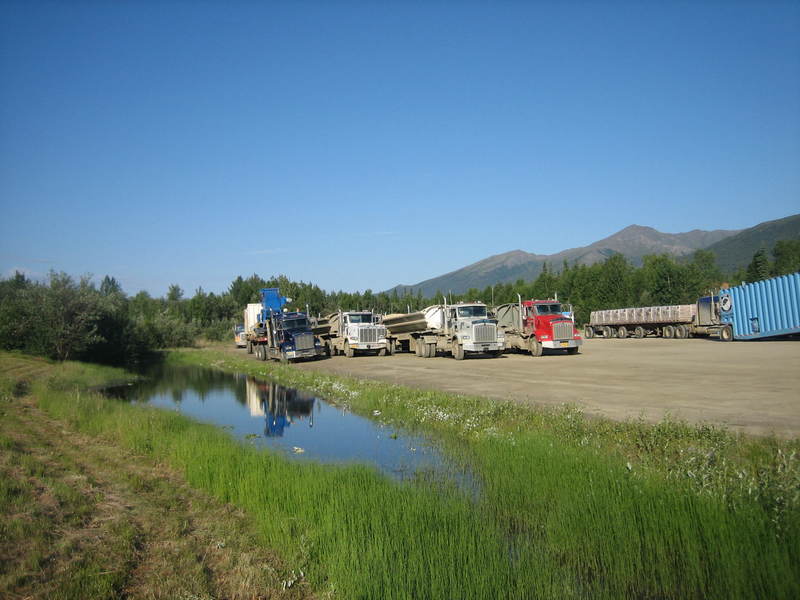 Coldfoot, AK Trucks in Coldfoot photo, picture, image (Alaska) at
