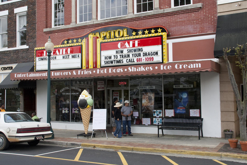 Laurens, SC Laurens Capitol Theatre photo, picture, image (South