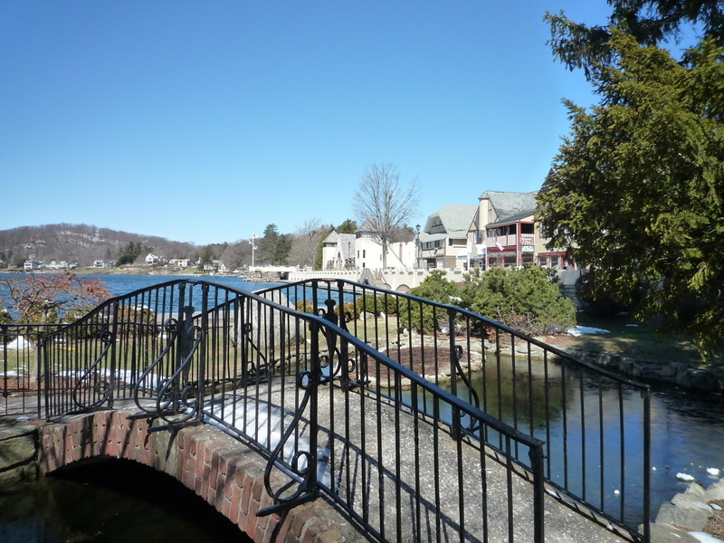 Lake Mohawk, NJ Connecting bridge photo, picture, image (New Jersey