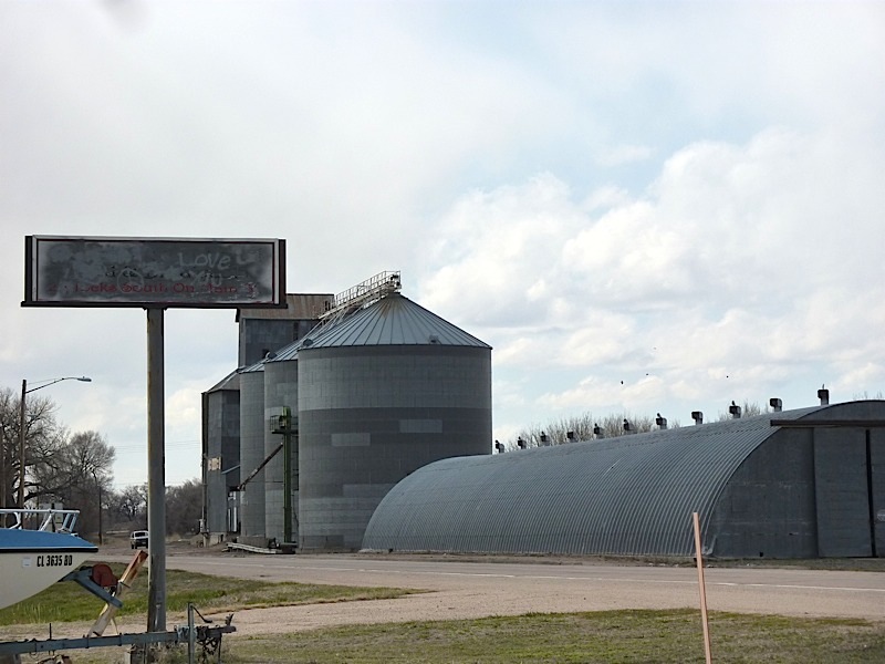 Lewellen, NE Downtown photo, picture, image (Nebraska) at