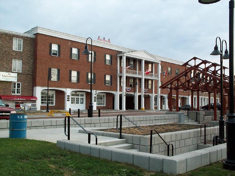 North Tonawanda, NY Come see the beautiful Gateway Project. photo