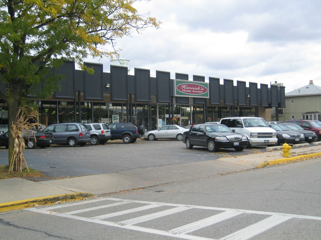 Antioch, IL Hannah's on Lake street. They have been around for years