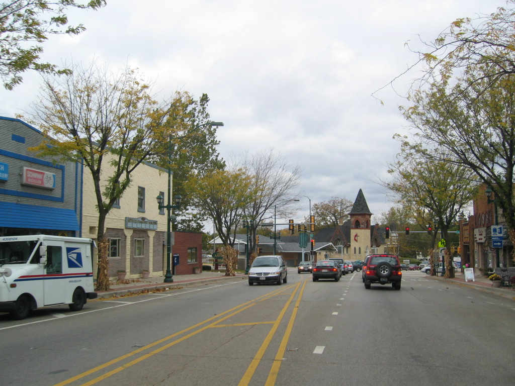 Antioch, IL Downtown Main street going north, approaching Orchard