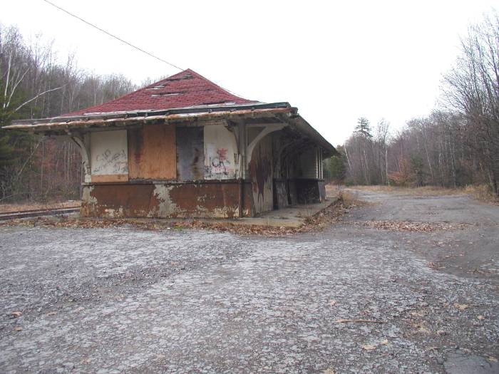 Hadley, NY Corinth Train Station taken Oct. 2002 photo, picture