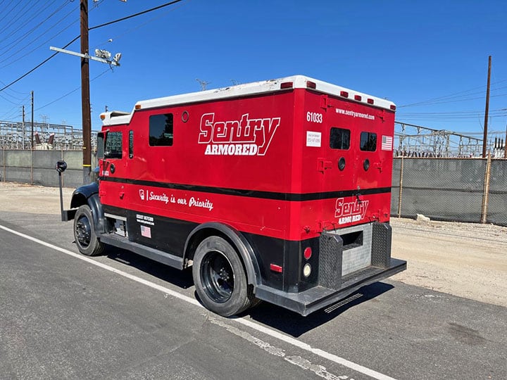 1993 International Armored Truck 1672 PCW Cars