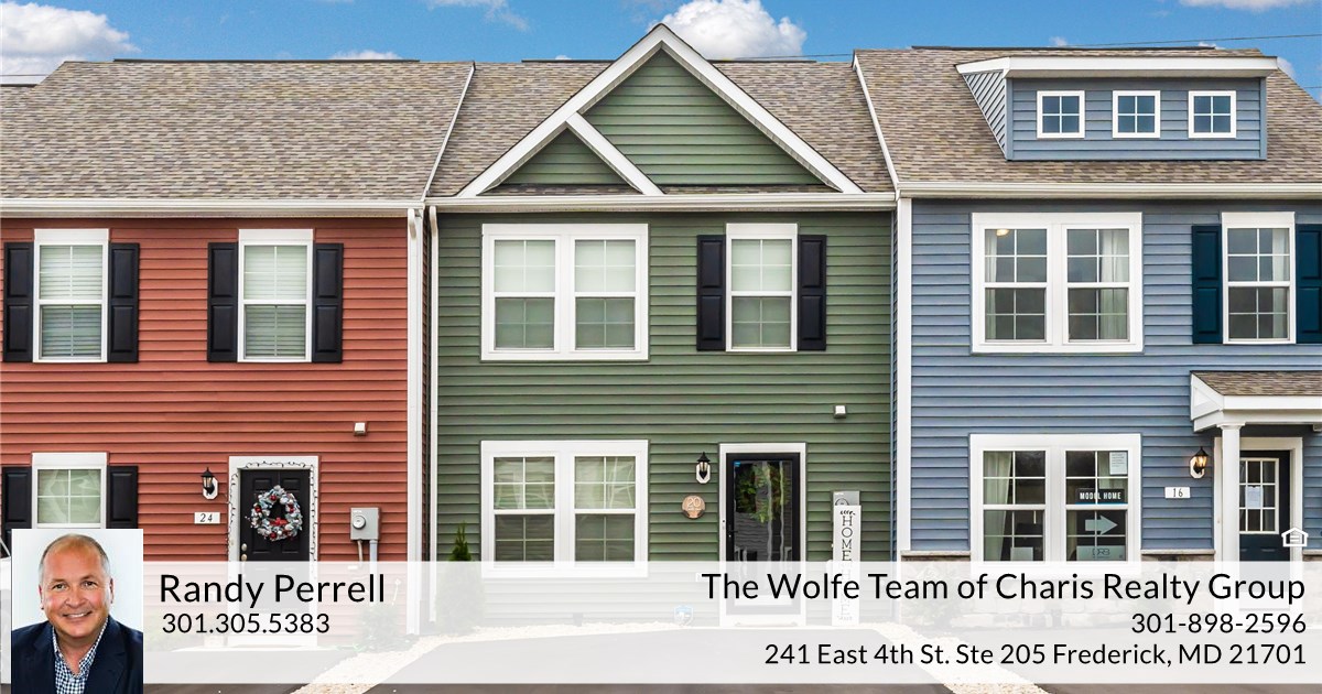 20 Loblolly Dr, Bunker Hill, WV 25413