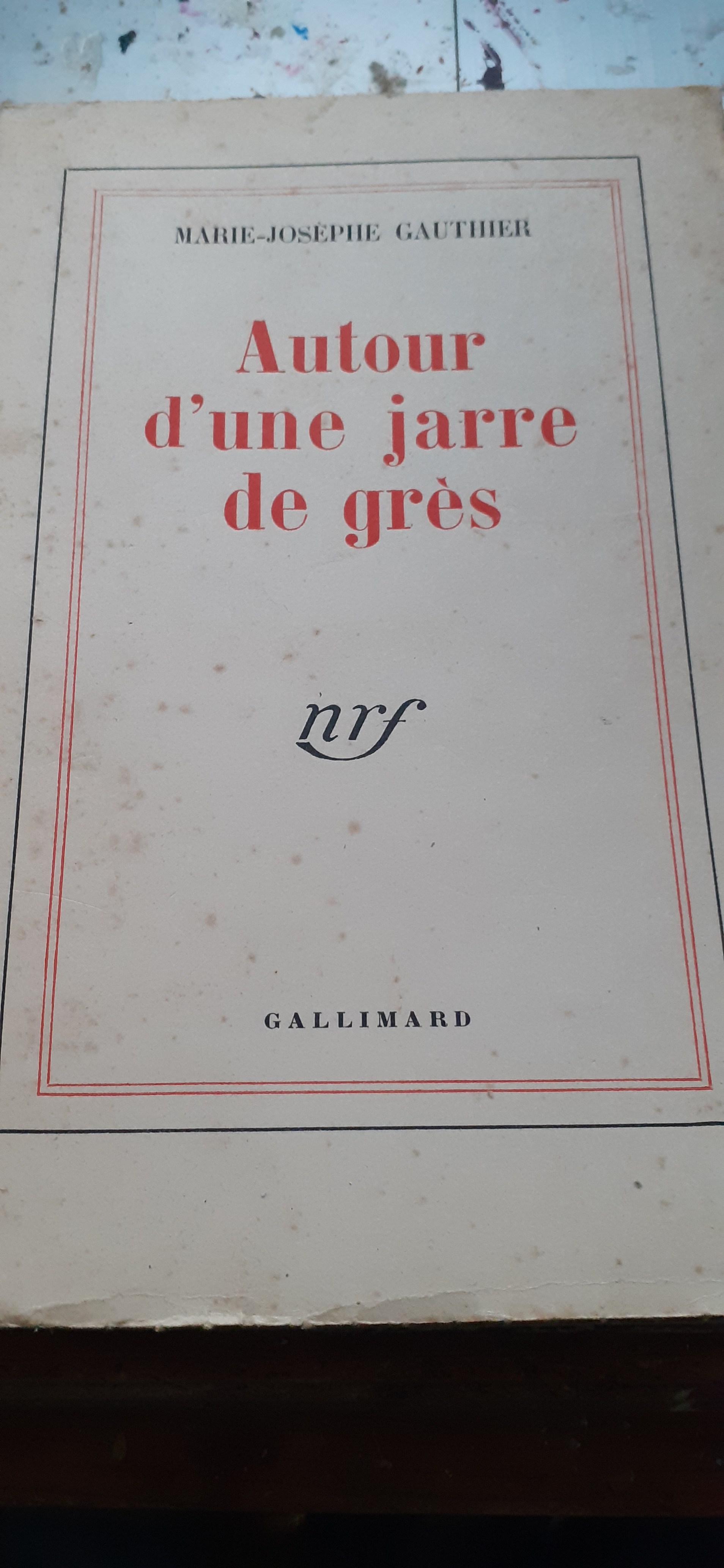 autour d'une jarre de grès by mariejoséphe gauthier Bon Couverture