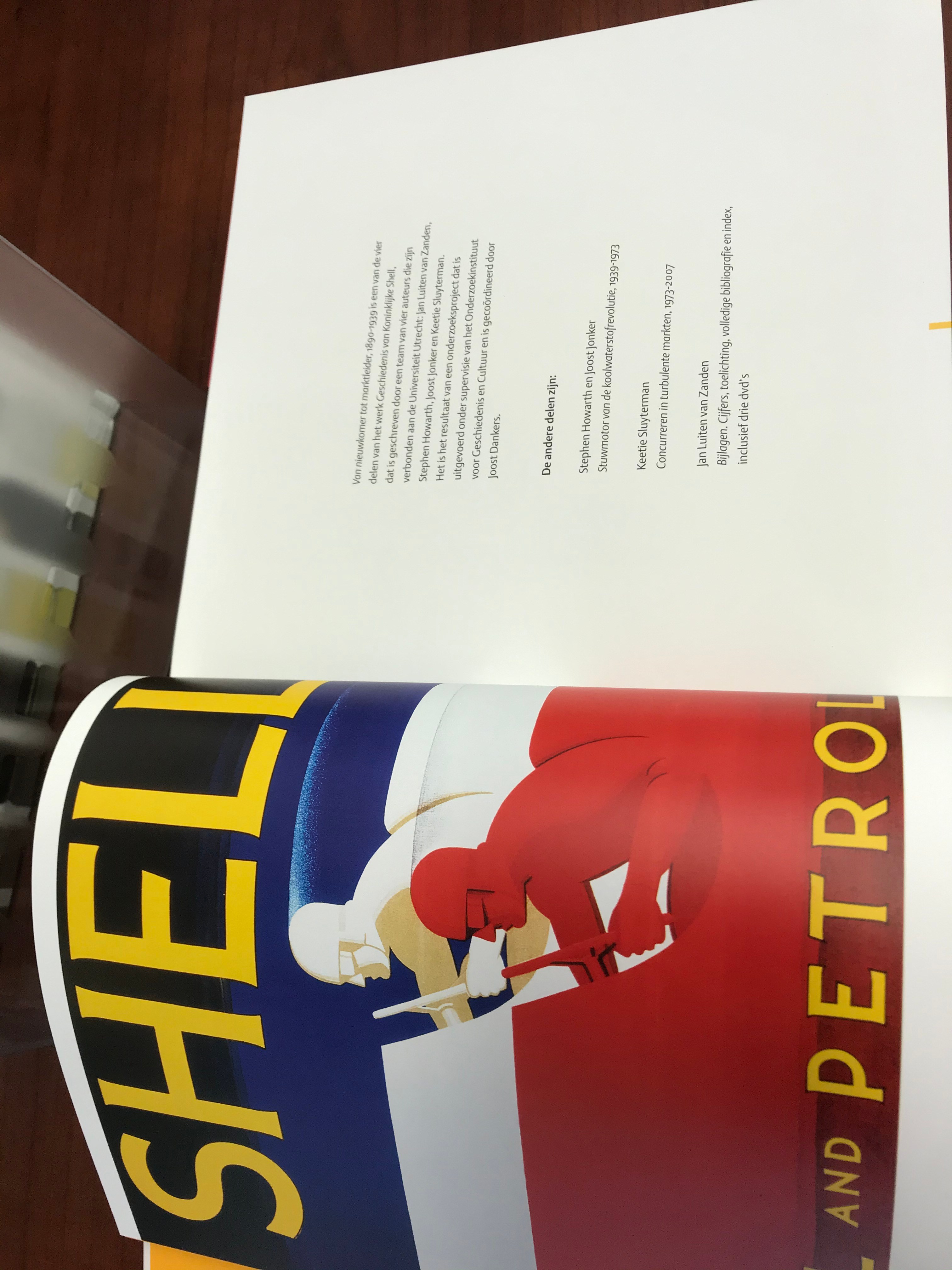 Geschiedenis Van Koninklijke Shell By Jonker, Joost, Jan Luiten Van Zanden, Stephen Howarth, Keetie Sluyterman: Near Fine Hardcover (2007) | Persnickety Books