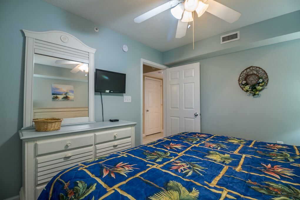 North Shore Villas 1002 Spacious Oceanfront Condo