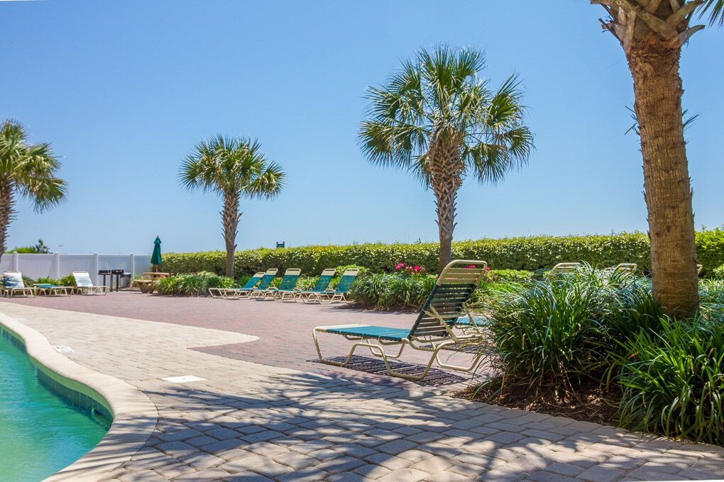 North Shore Villas 1002 Spacious Oceanfront Condo