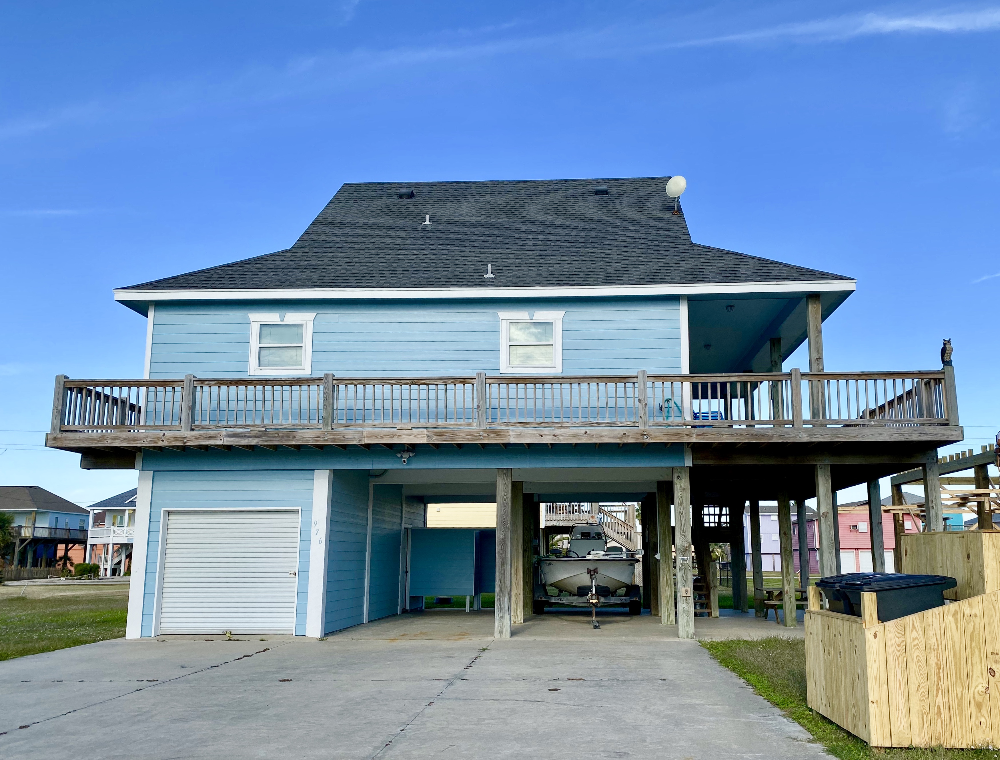 Beach Please Vacation Rental in Crystal Beach,TX Cobb Real Estate