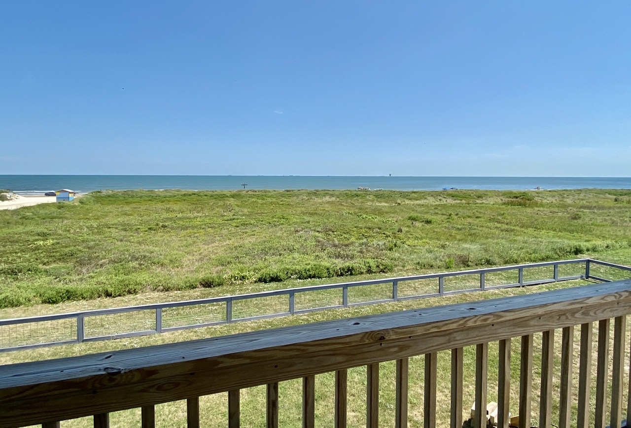 The Salty Mermaid Vacation Rental in Crystal Beach,TX Cobb Real Estate