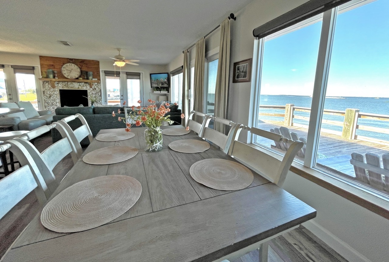 Beach House on the Bay Vacation Rental in Port Bolivar,TX Cobb Real