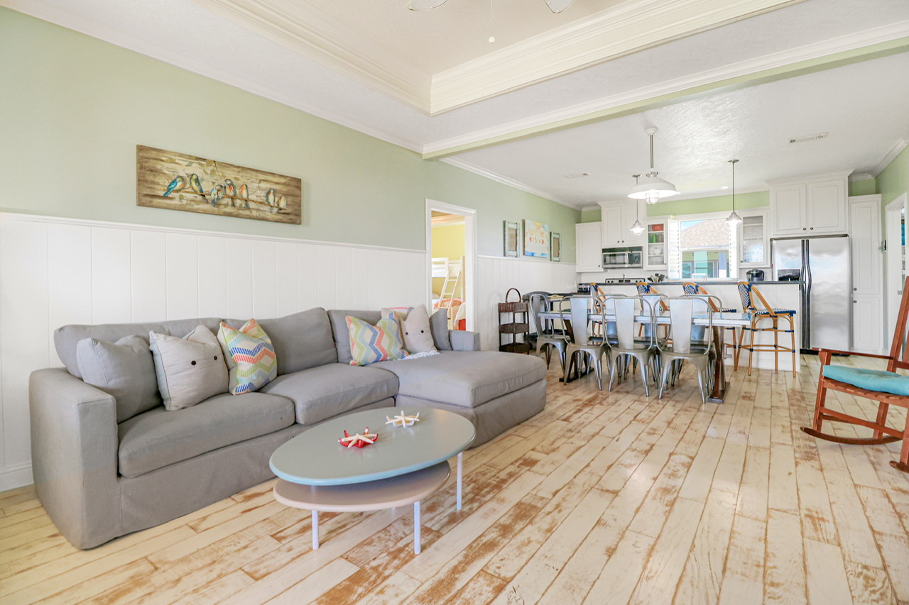 Chateau Mingo Vacation Rental in Port Bolivar,TX Cobb Real Estate