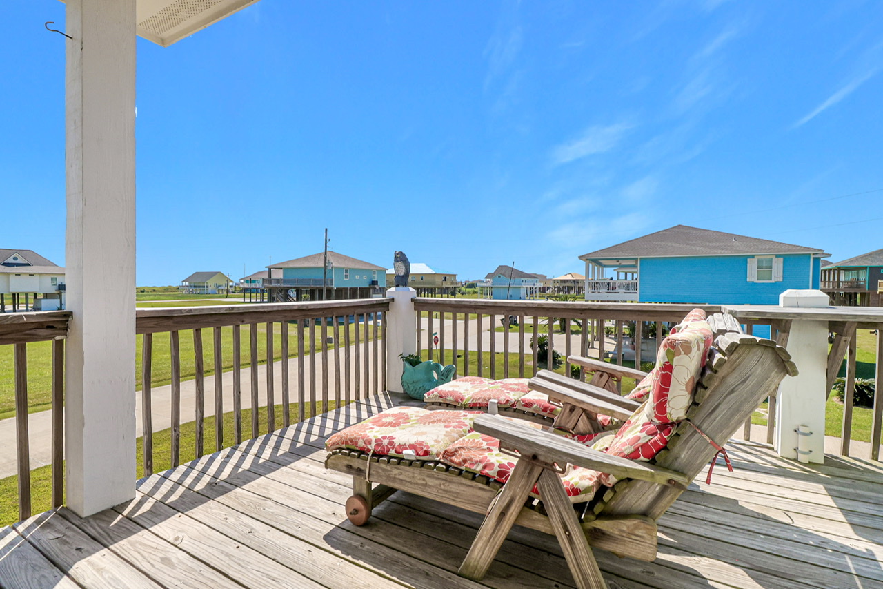 Chateau Mingo Vacation Rental in Port Bolivar,TX Cobb Real Estate