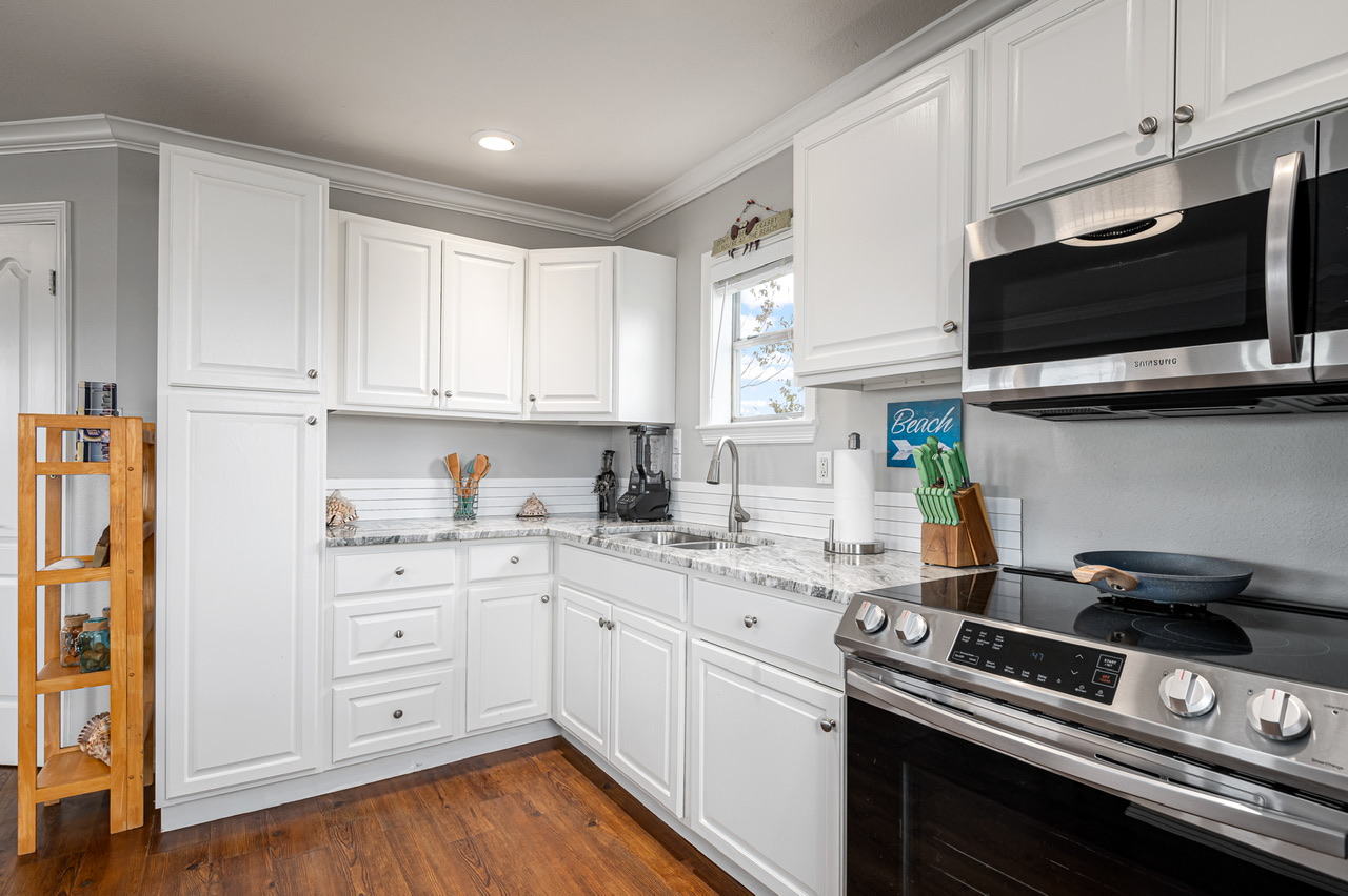 Amberjack Vacation Rental in Crystal Beach,TX Cobb Real Estate