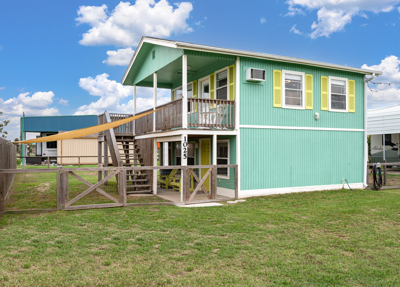 Amberjack Vacation Rental in Crystal Beach,TX Cobb Real Estate