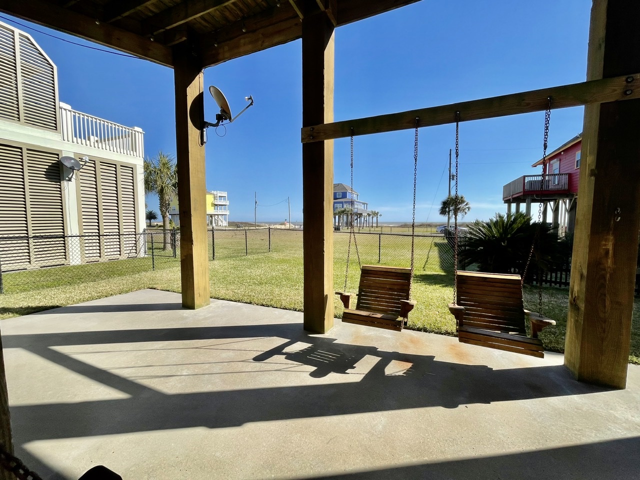 Deja View Vacation Rental in Crystal Beach,TX Cobb Real Estate