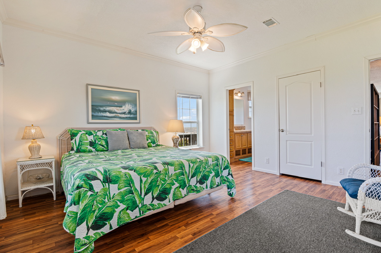 Camelot Vacation Rental in Caplen,TX Cobb Real Estate