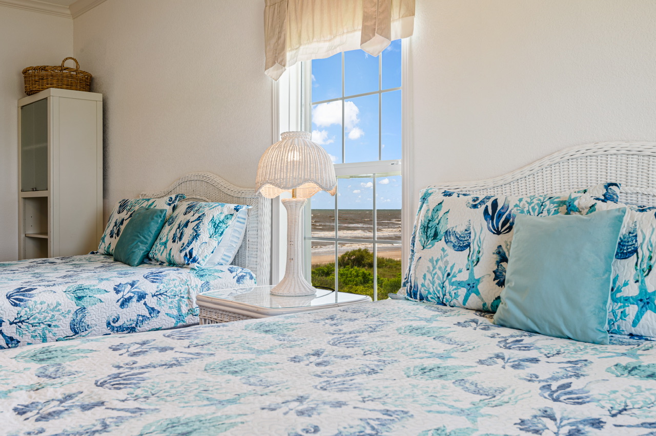 Camelot Vacation Rental in Caplen,TX Cobb Real Estate