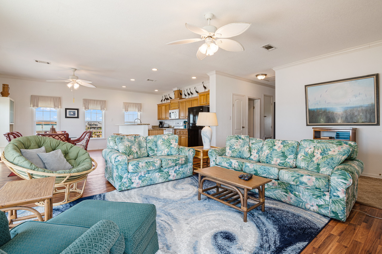 Camelot Vacation Rental in Caplen,TX Cobb Real Estate