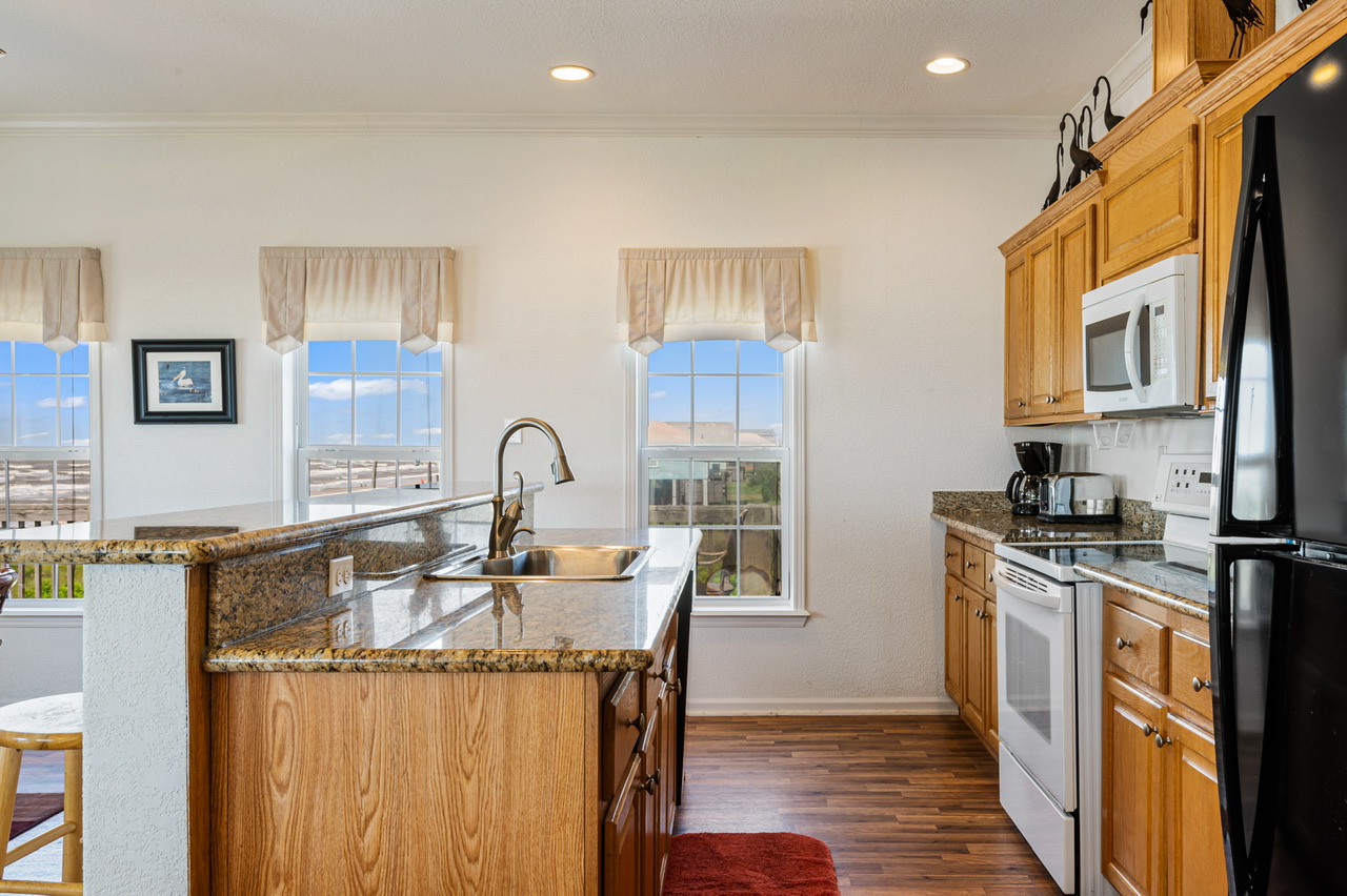 Camelot Vacation Rental in Caplen,TX Cobb Real Estate