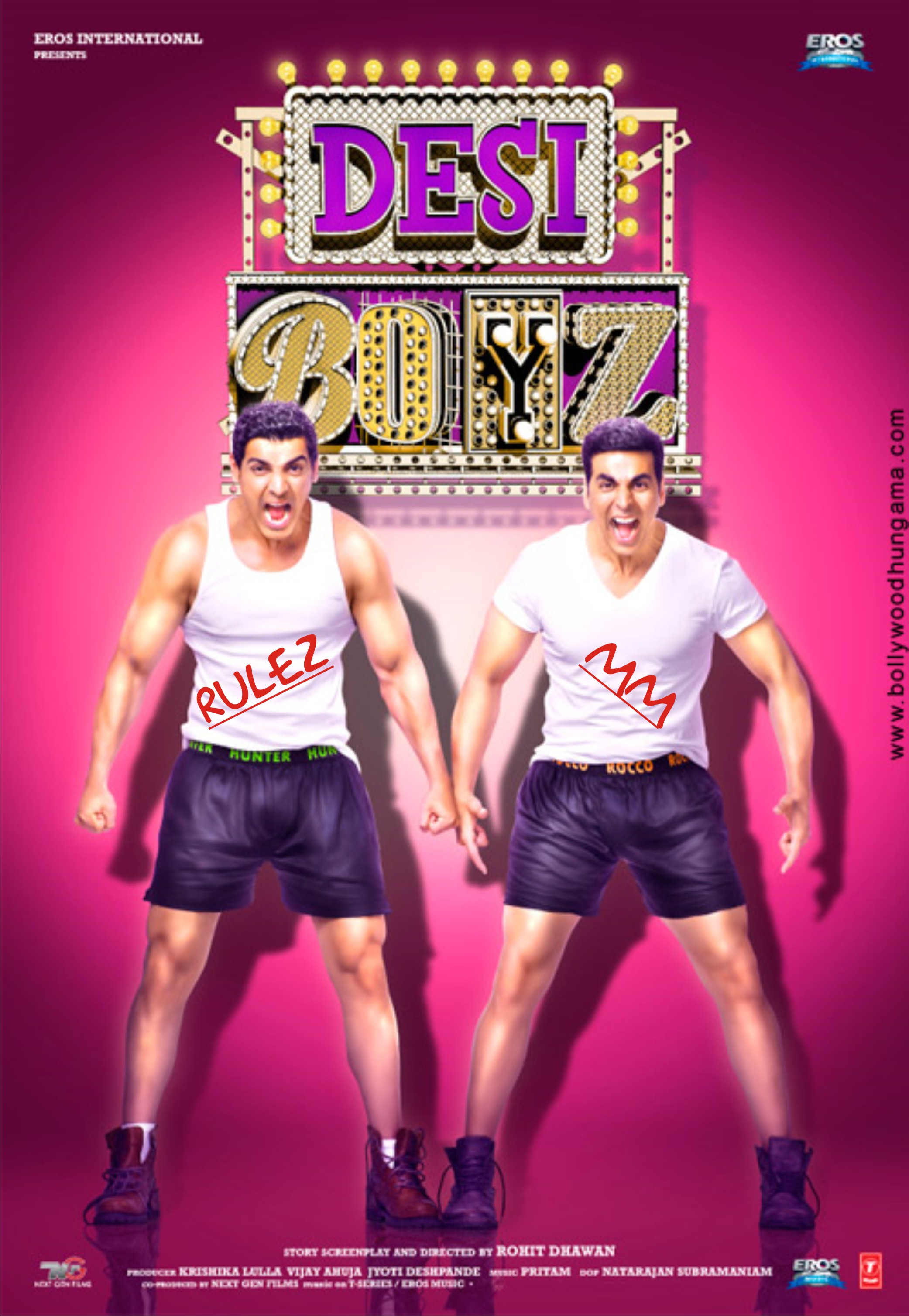Desi Boyz (2011) Hindi 400MB (AudioCleaned) ScamRip Team MJY
